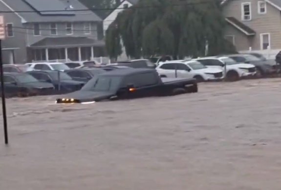 Sejumlah Negara Bagian di Amerika Dilanda Banjir Bandang, Korban Terbanyak di Texas